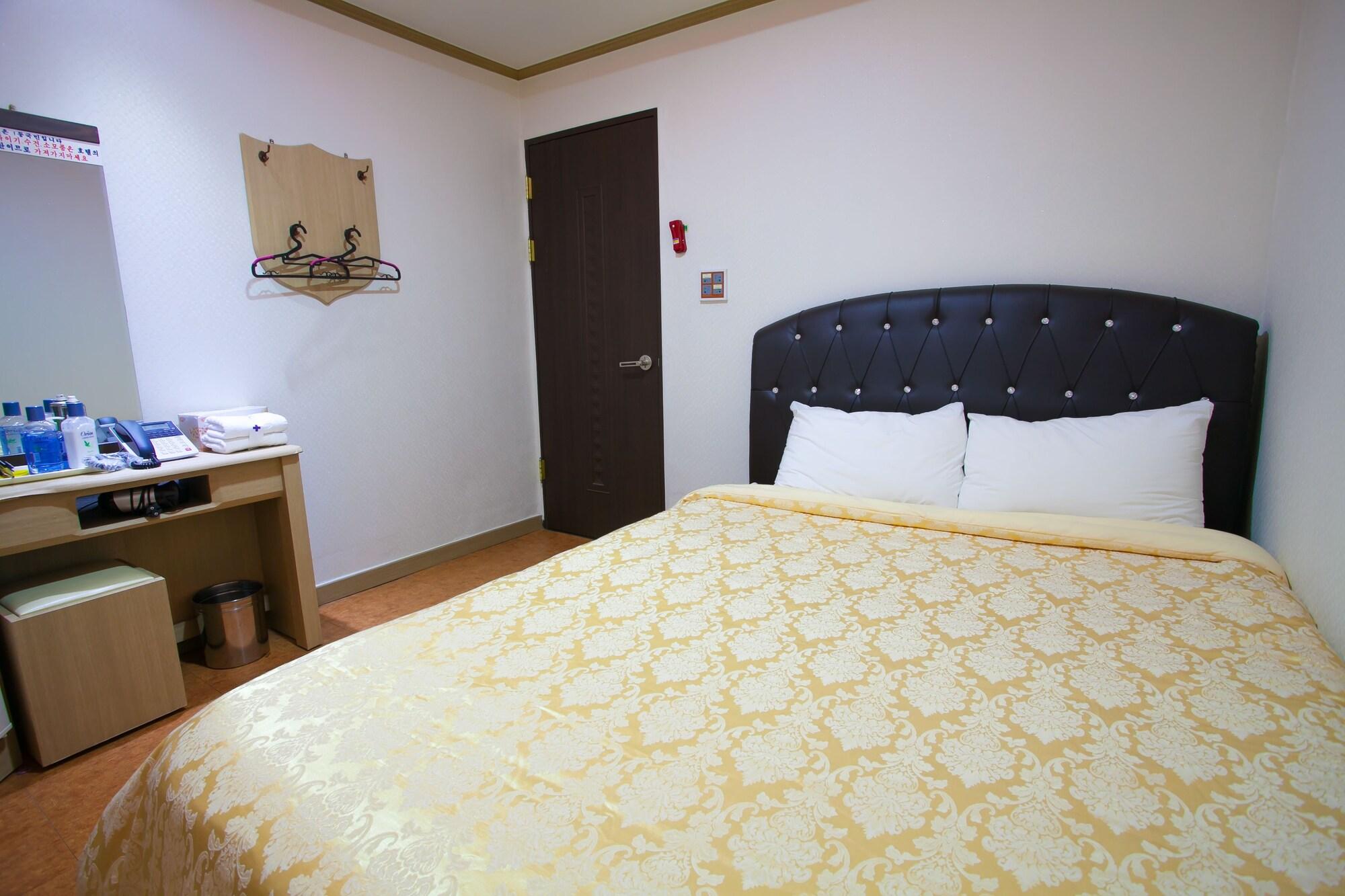 Suanbo Saipan Hot Spring Hotel Cshungdzsu Kültér fotó